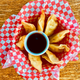 Gyoza (8 pc)
